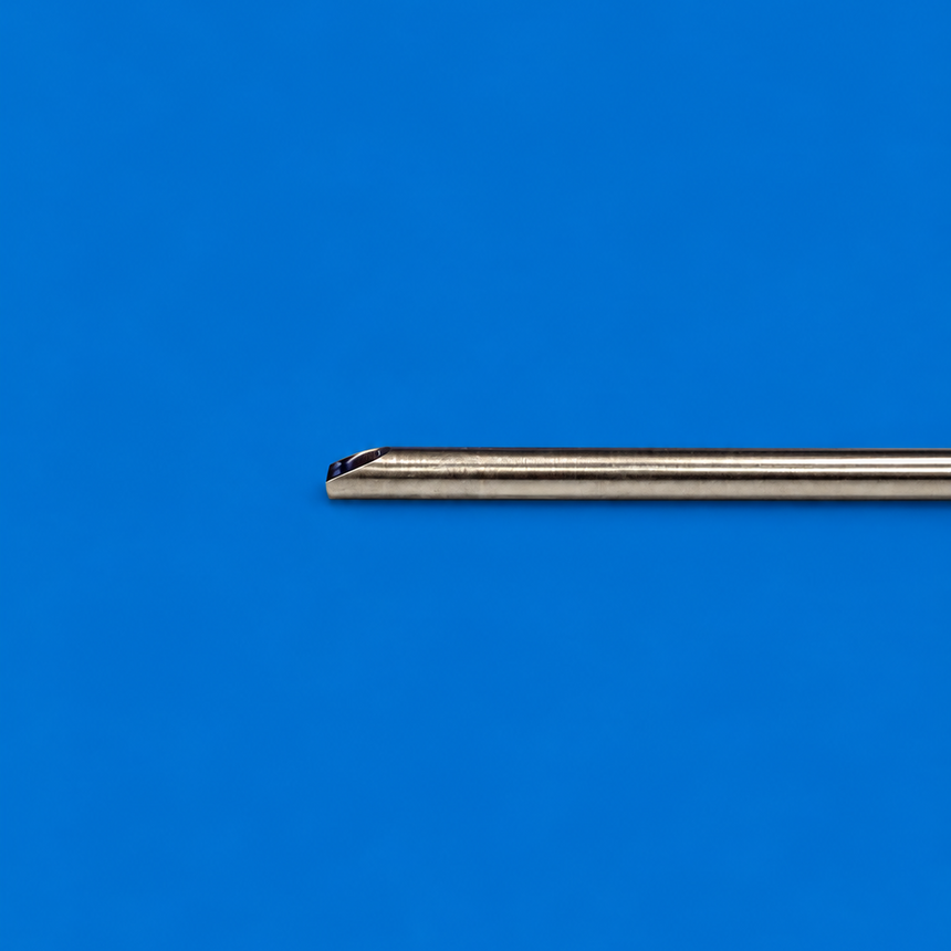 Pre-Fibered Tube, 4mm, 70° cysto w . Gold Window/Negative Pre-Installed (Wolf) (8650.415)
