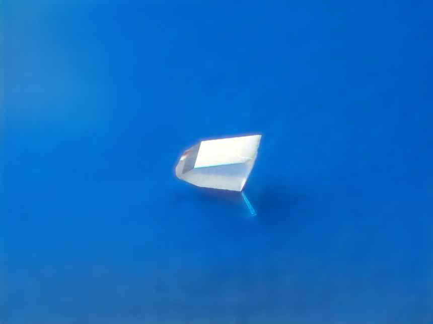 Prism 1.00 x 0.92 x 30° (ACMI G27-30A)