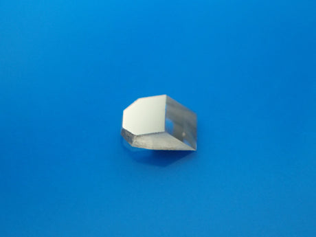 Prism 1.50 x 1.40 x 30° Deviating (STRYKER)